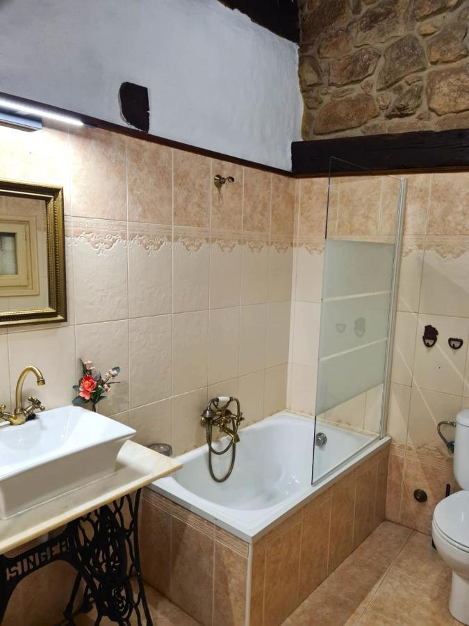 Ferienhaus Zirimiri En Herreros, Soria